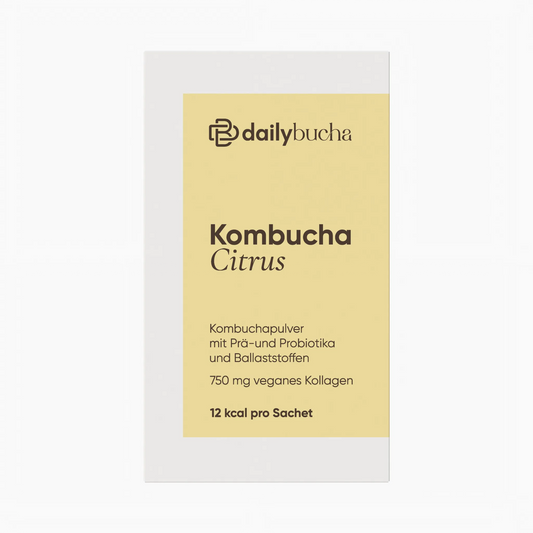 Daily Bucha Zitronen-Kombucha mit veganem Kollagen und Ballaststoffen, ohne Zuckerzusatz – Vorderseite der Verpackung mit Produktlogo und Design